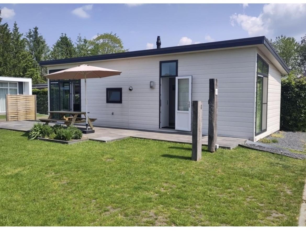 Knus Chalet Heidebloem Putten Extérieur photo
